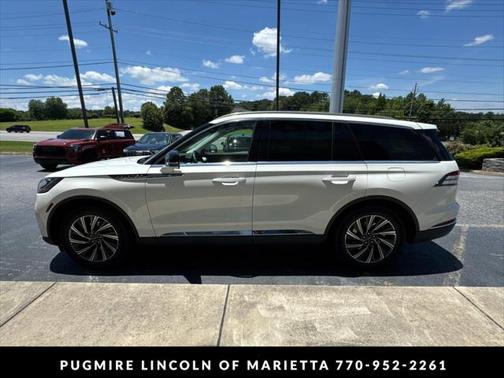2025 Lincoln Aviator Premiere