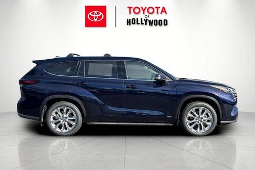 2026 Toyota Highlander Hybrid Limited