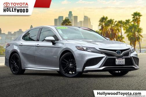Celestial Silver Metallic 2024 Toyota Camry Hybrid SE