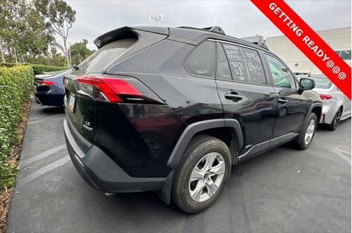 2021 Toyota RAV4 Hybrid LE