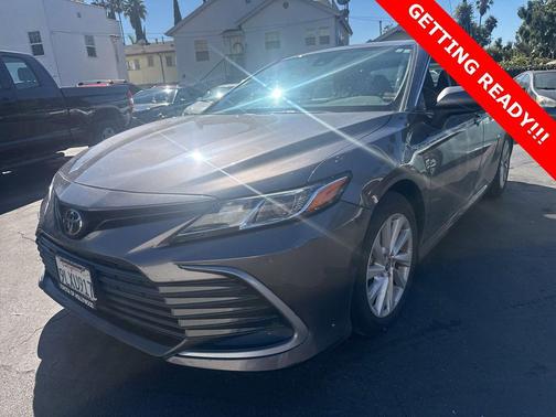 2024 Toyota Camry LE