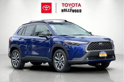 2025 Toyota Corolla Cross XLE