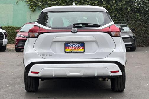 Fresh Powder 2023 Nissan Kicks S