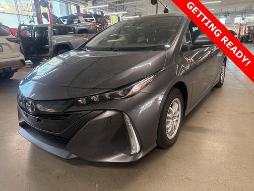 2022 Toyota Prius Prime XLE