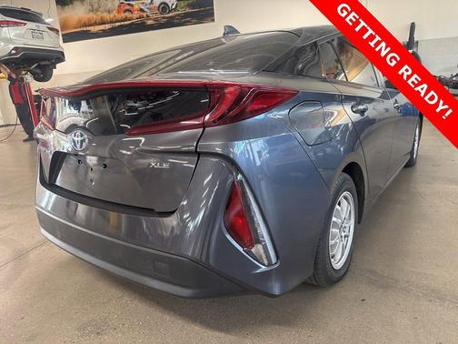 2022 Toyota Prius Prime XLE