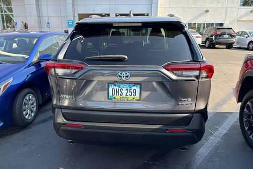 2024 Toyota RAV4 Hybrid XLE