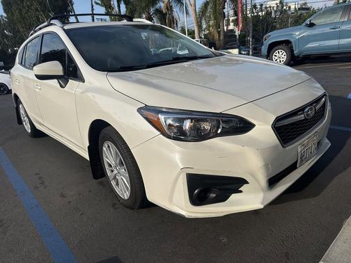 Crystal White Pearl 2017 Subaru Impreza 2.0i Premium