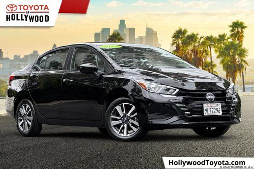 Super Black 2024 Nissan Versa 1.6 SV
