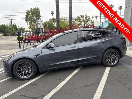 2023 Tesla Model 3 Standard Range