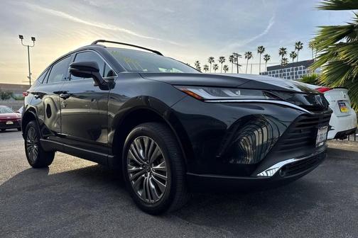 2024 Toyota Venza XLE