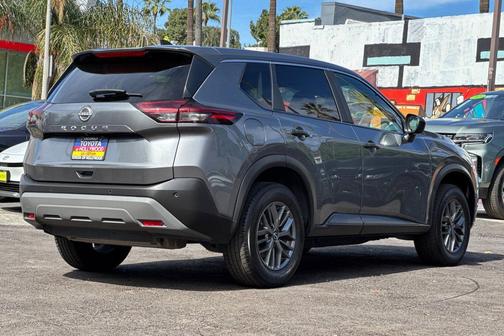 2023 Nissan Rogue S