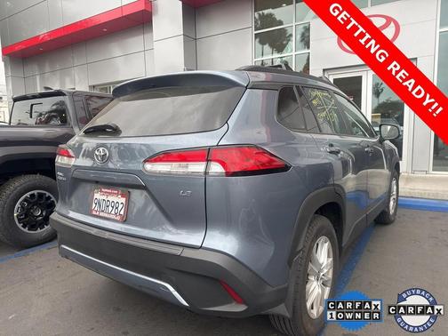 2024 Toyota Corolla Cross LE