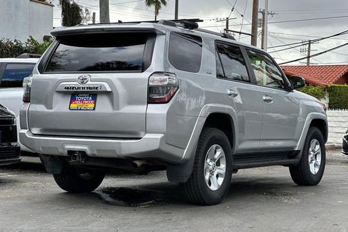 2024 Toyota 4Runner SR5