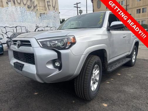 2024 Toyota 4Runner SR5