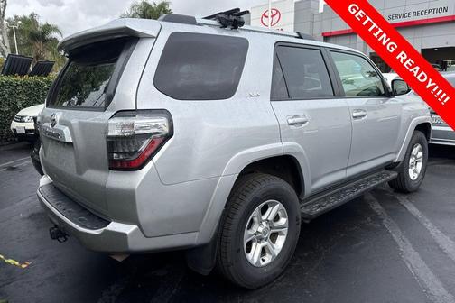 2024 Toyota 4Runner SR5