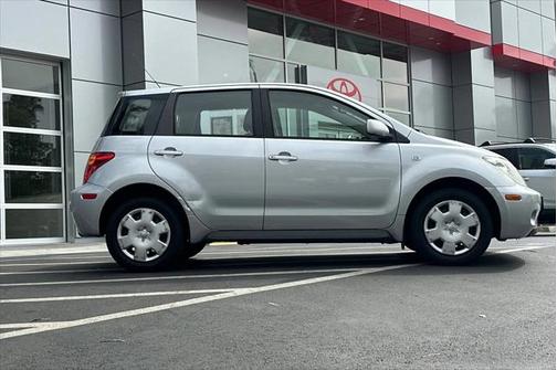 2005 Scion xA Base