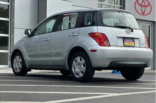 2005 Scion xA Base
