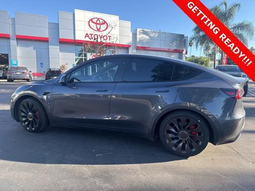 2022 Tesla Model Y Performance Dual Motor All-Wheel Drive