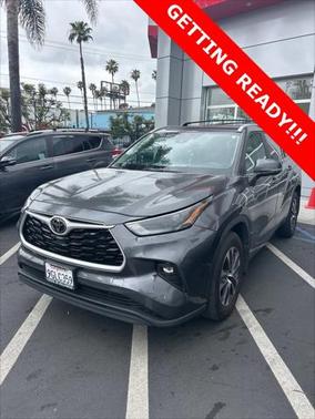 2023 Toyota Highlander L