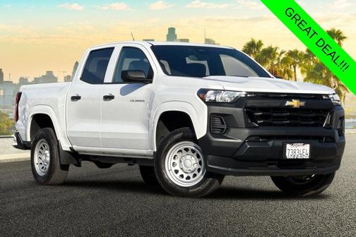 Summit White 2025 Chevrolet Colorado WT