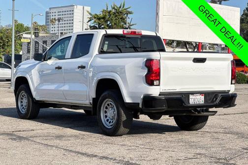 Summit White 2025 Chevrolet Colorado WT