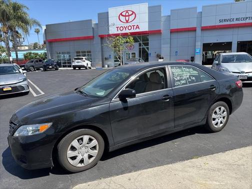 2010 Toyota Camry LE