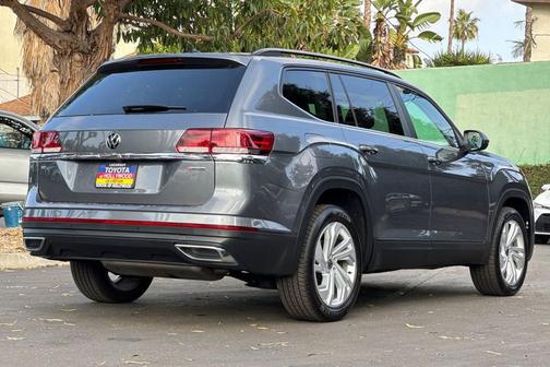 2021 Volkswagen Atlas 2.0T SE w/Technology 4MOTION