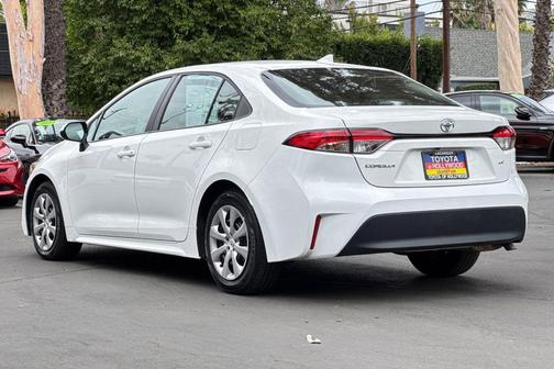 Ice 2025 Toyota Corolla LE