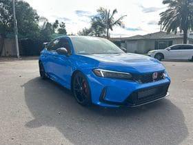 Boost Blue Pearl 2024 Honda Civic Type R