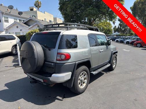 Silver Fresco 2012 Toyota FJ Cruiser Base