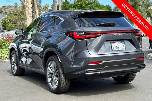 Atomic Silver 2022 Lexus NX 350h Luxury