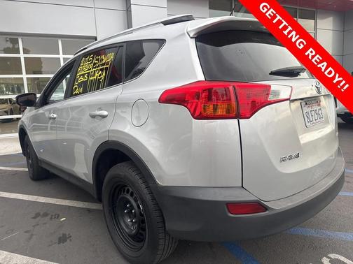 2015 Toyota RAV4 LE