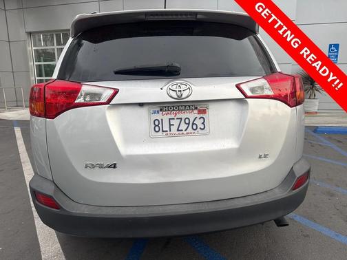 2015 Toyota RAV4 LE