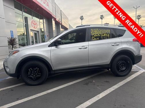2015 Toyota RAV4 LE
