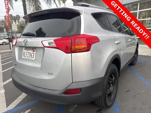 2015 Toyota RAV4 LE