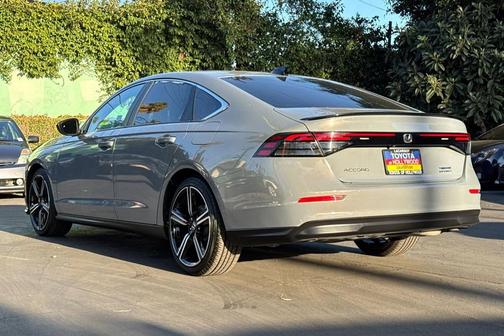 2023 Honda Accord Hybrid Base