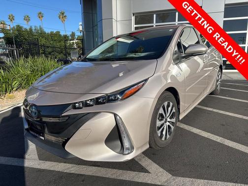 2022 Toyota Prius Prime LE