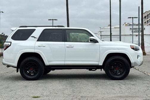 Ice 2024 Toyota 4Runner TRD Off Road Premium