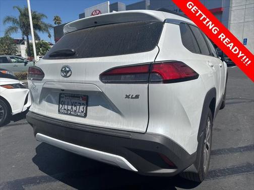 2024 Toyota Corolla Cross XLE