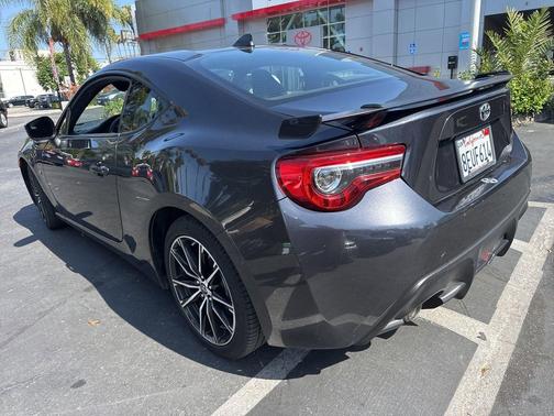 Raven 2018 Toyota 86 GT