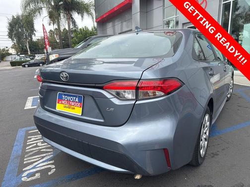 2022 Toyota Corolla LE