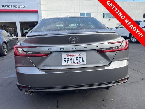 2025 Toyota Camry SE