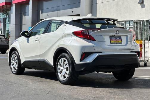 2021 Toyota C-HR LE