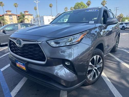 2023 Toyota Highlander Hybrid XLE