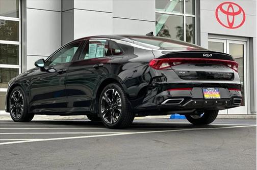 2022 Kia K5 GT-Line