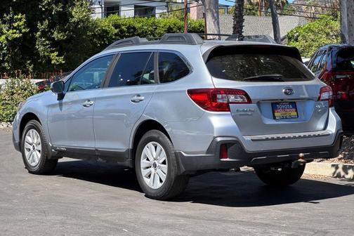 2018 Subaru Outback 2.5i Premium