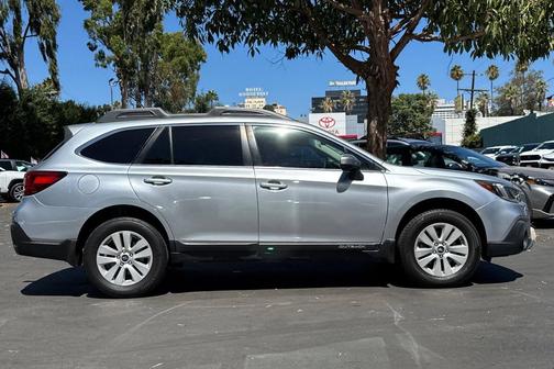 2018 Subaru Outback 2.5i Premium