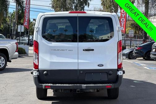 Oxford White 2018 Ford Transit-350 Base