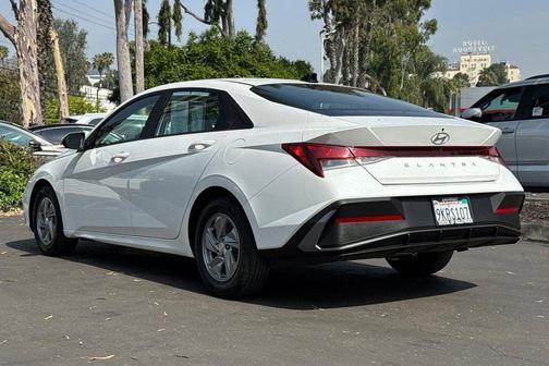 Serenity White 2024 Hyundai ELANTRA SE