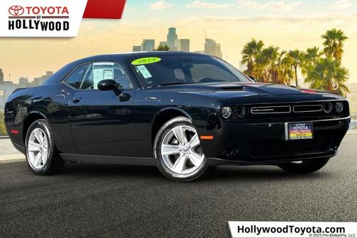 2023 Dodge Challenger SXT
